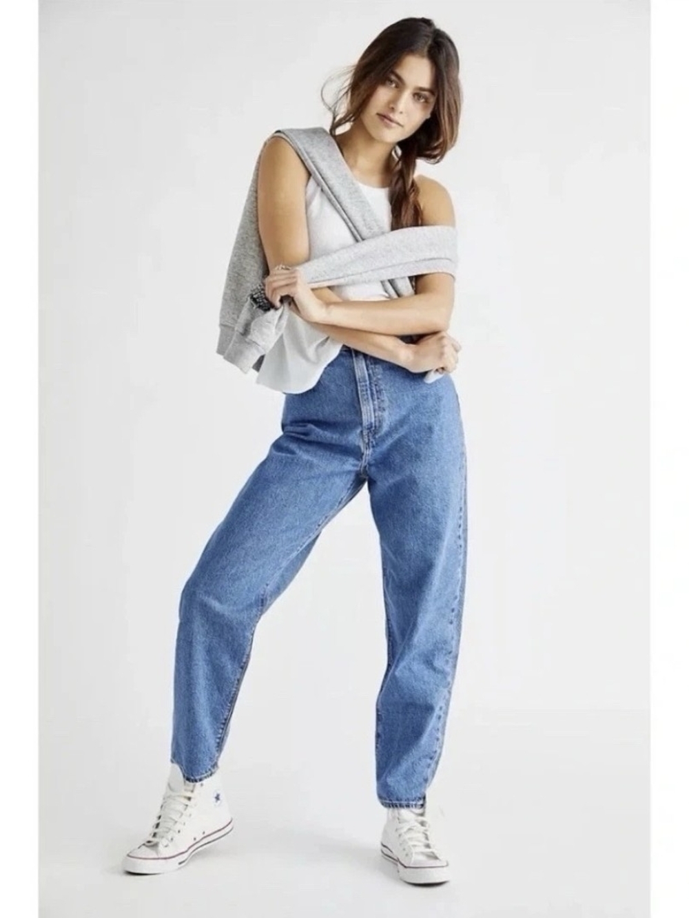 Levi's Premium Women's Blue Medium Wash Denim Mom Jeans High Rise